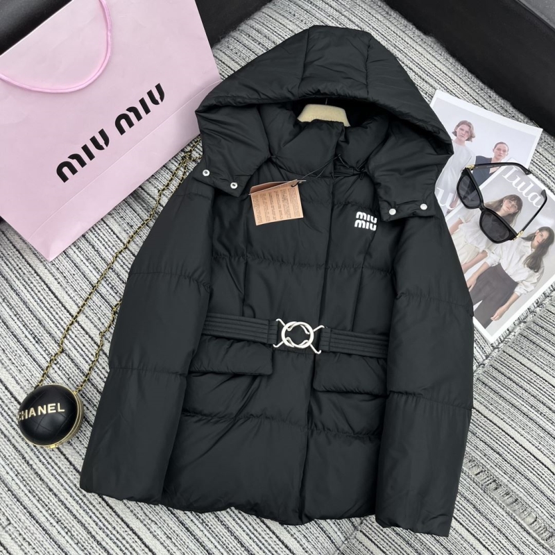 B**rry down coat